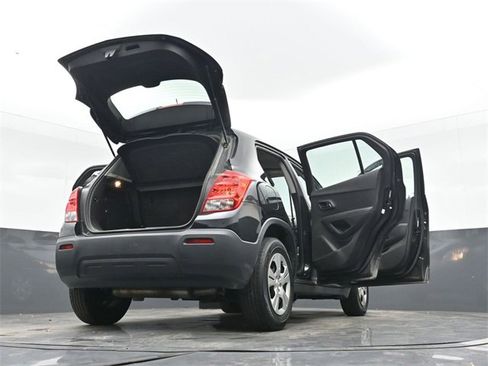 Used 2015 Chevrolet Trax LS w/ LPO, Cargo Package image 54