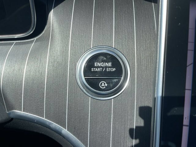 Used 2022 Mercedes-Benz C 300 Sedan w/ Pinnacle Trim Package image 17
