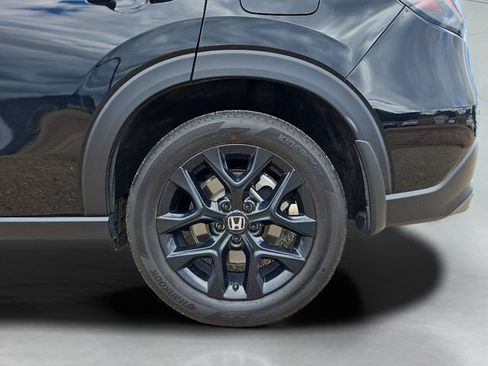 Certified 2025 Honda HR-V Sport image 32