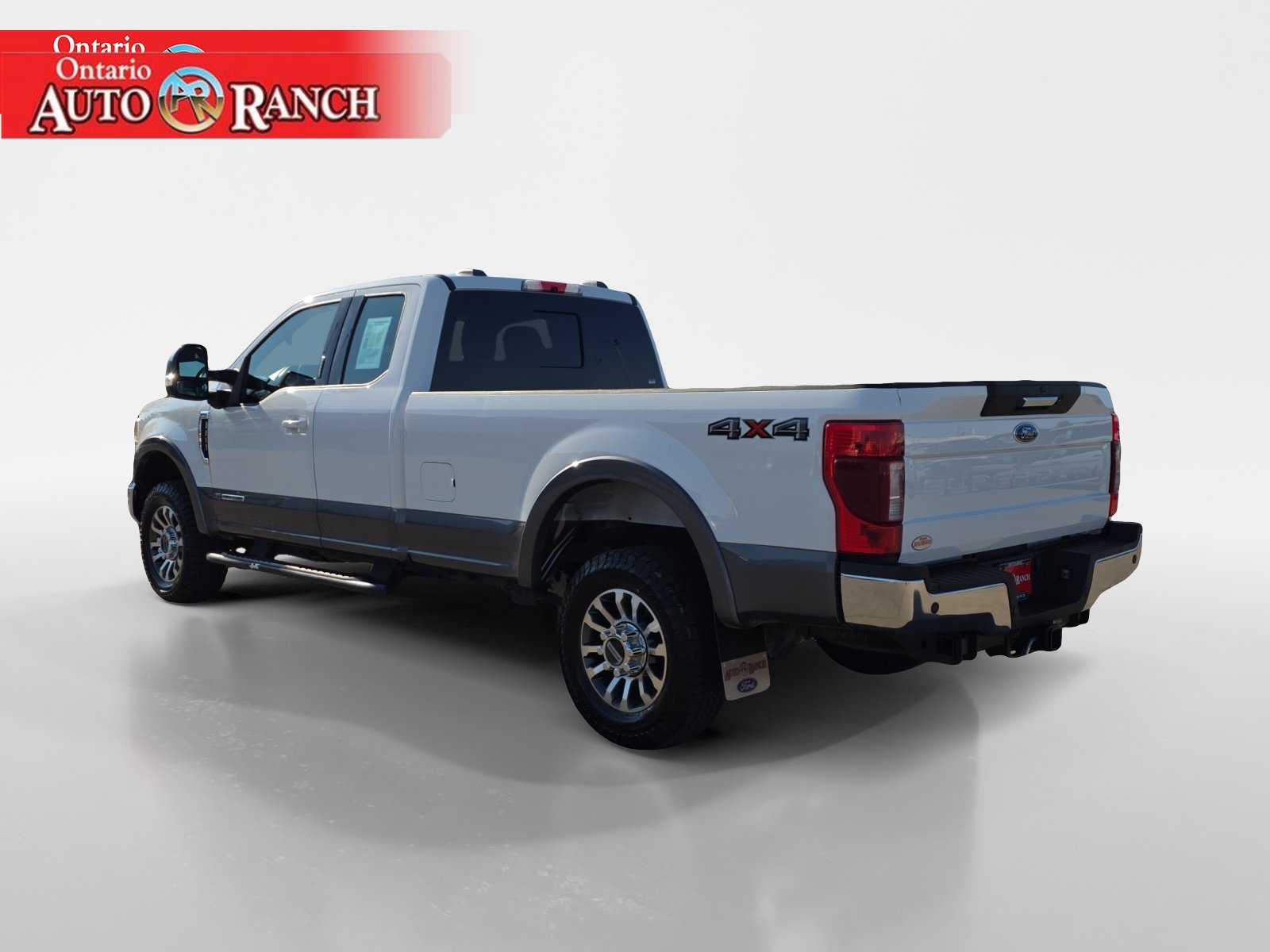 Certified 2022 Ford F250 Lariat w/ Lariat Value Package AWD/4WD image 3