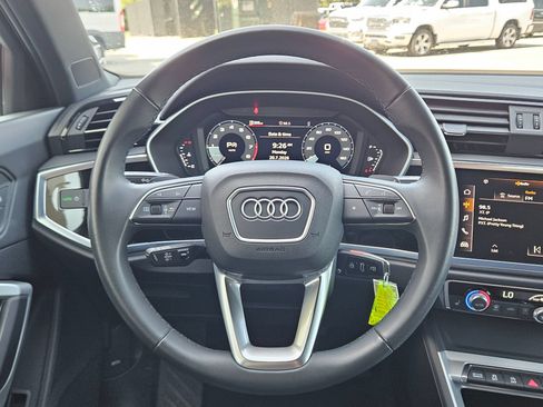 Used 2025 Audi Q3 2.0T Premium AWD/4WD image 15
