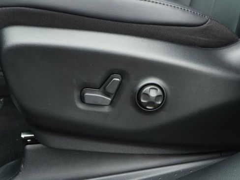 New 2026 Chrysler Pacifica Select w/ S Appearance Package image 24