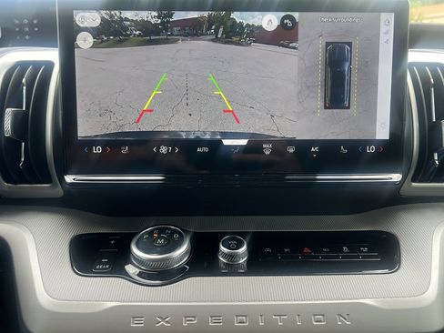 New 2027 Ford Expedition Active RWD image 5