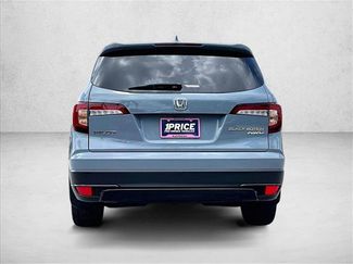 Used 2022 Honda Pilot Black Edition video 4