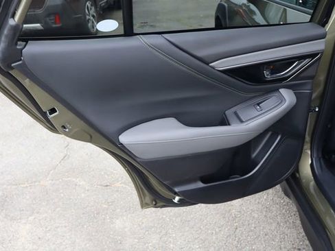 Certified 2025 Subaru Outback Onyx Edition w/ Popular Package #2 image 33