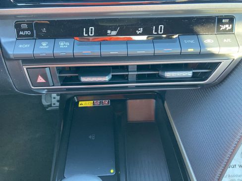 Certified 2026 Toyota Camry SE image 17