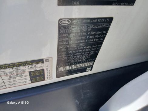 Used 2020 Land Rover Discovery SE AWD/4WD image 10