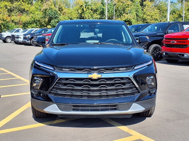 Used 2025 Chevrolet Blazer LT FWD image 21