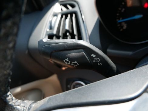 Used 2015 Ford Escape Titanium AWD/4WD image 26