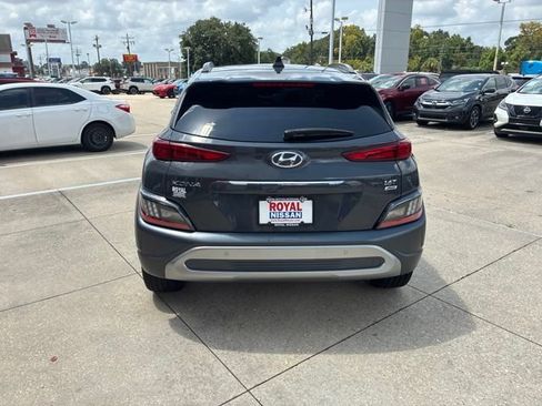 Used 2023 Hyundai Kona Limited w/ Cargo Package AWD/4WD image 6