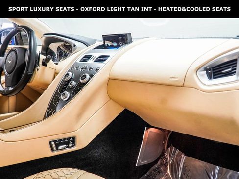Used 2017 Aston Martin Vanquish Coupe RWD image 5