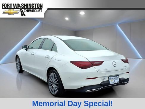 Used 2025 Mercedes-Benz CLA 250 4MATIC image 4