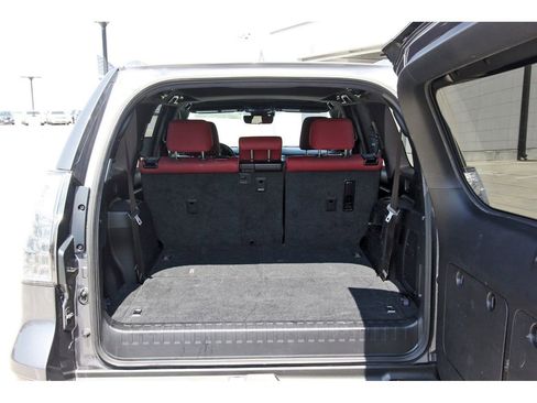 Used 2023 Lexus GX 460 Premium w/ Premium Plus Package AWD/4WD image 29