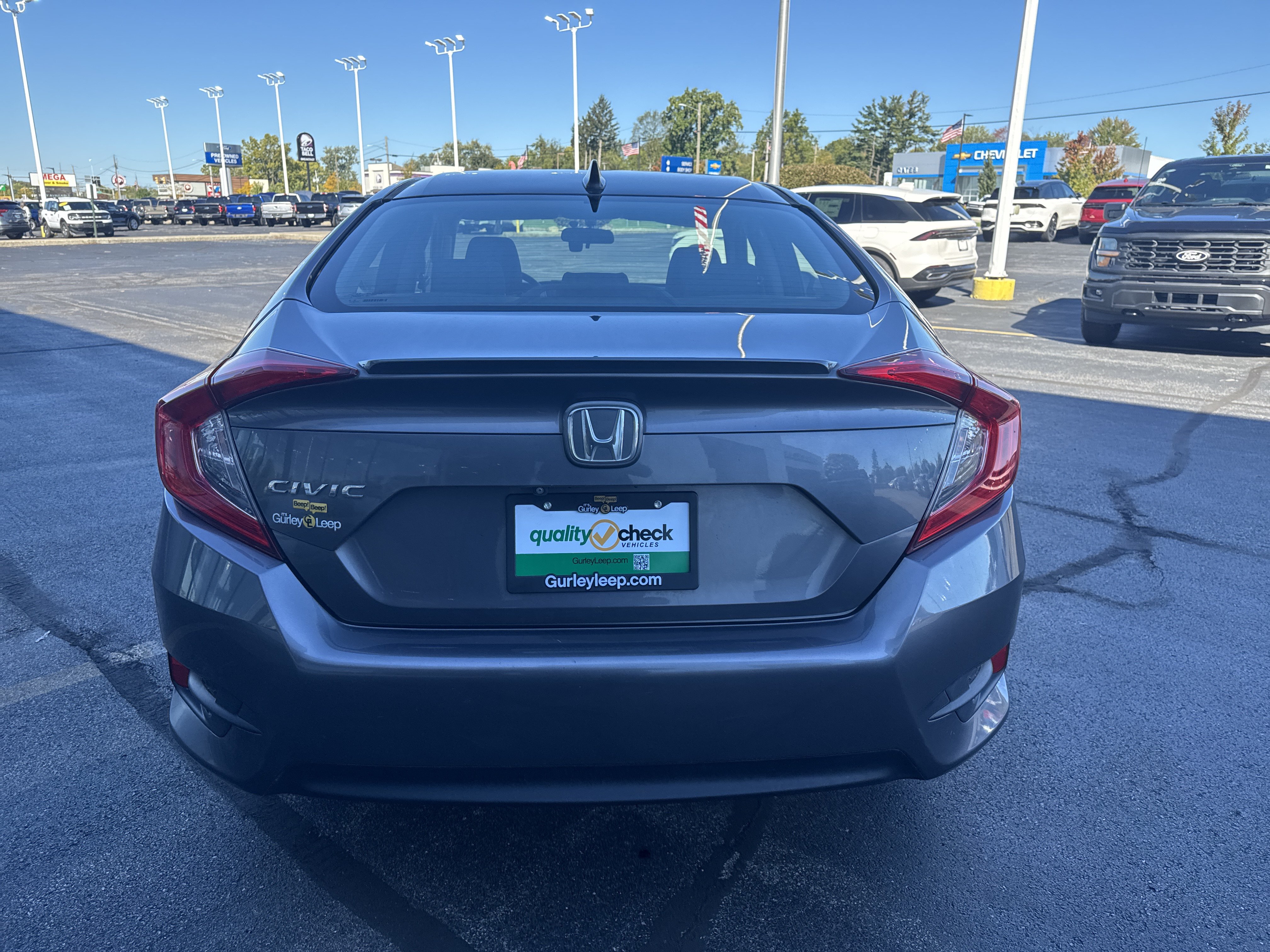 Used 2017 Honda Civic EX-T image 7