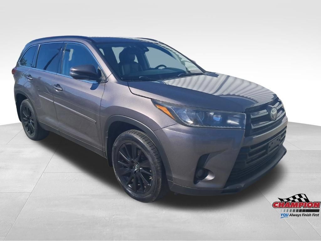 Used 2019 Toyota Highlander SE w/ Protection Package #3 AWD/4WD image 8