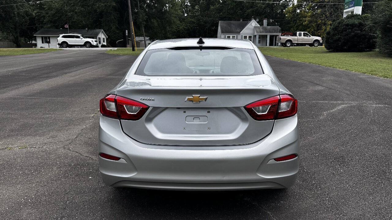Used 2018 Chevrolet Cruze LS FWD image 7