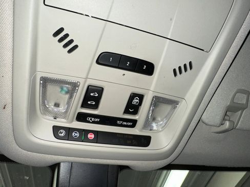 Certified 2023 GMC Terrain Denali w/ Denali Premium Package image 17