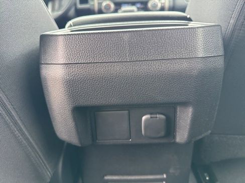 Used 2024 Toyota Tacoma SR image 15