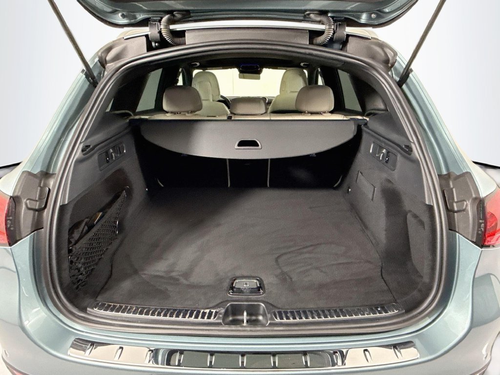 Certified 2026 Mercedes-Benz GLC 300 image 29