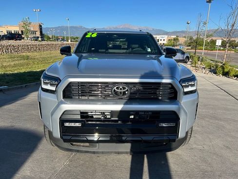 Used 2026 Toyota 4Runner Platinum AWD/4WD image 2