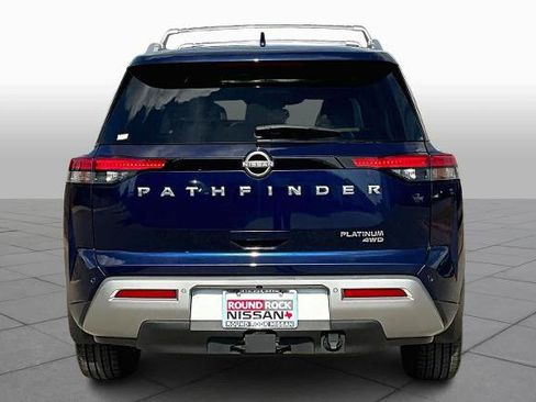 Certified 2022 Nissan Pathfinder Platinum w/ Lighting Package (N93) image 4