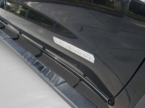 Used 2021 GMC Sierra 1500 Elevation AWD/4WD image 32