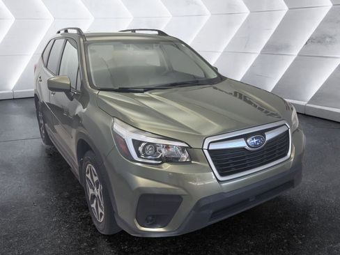 Used 2019 Subaru Forester Premium w/ Popular Package #1 image 1