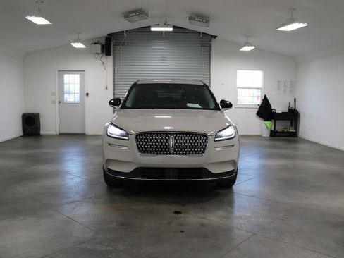 Used 2022 Lincoln Corsair FWD image 3