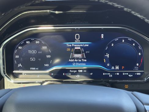 Used 2024 Chevrolet Silverado 1500 High Country w/ Technology Package image 27