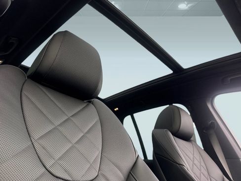New 2026 BMW X5 xDrive50e AWD/4WD image 13