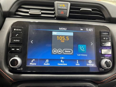 Used 2024 Nissan Versa SR FWD image 26