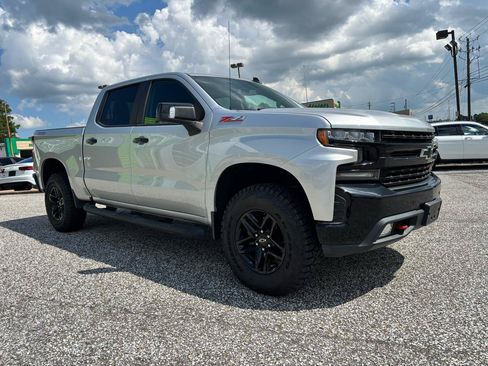 Used 2020 Chevrolet Silverado 1500 LT Trail Boss AWD/4WD image 38
