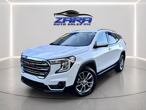 Used 2022 GMC Terrain SLT AWD/4WD image 1