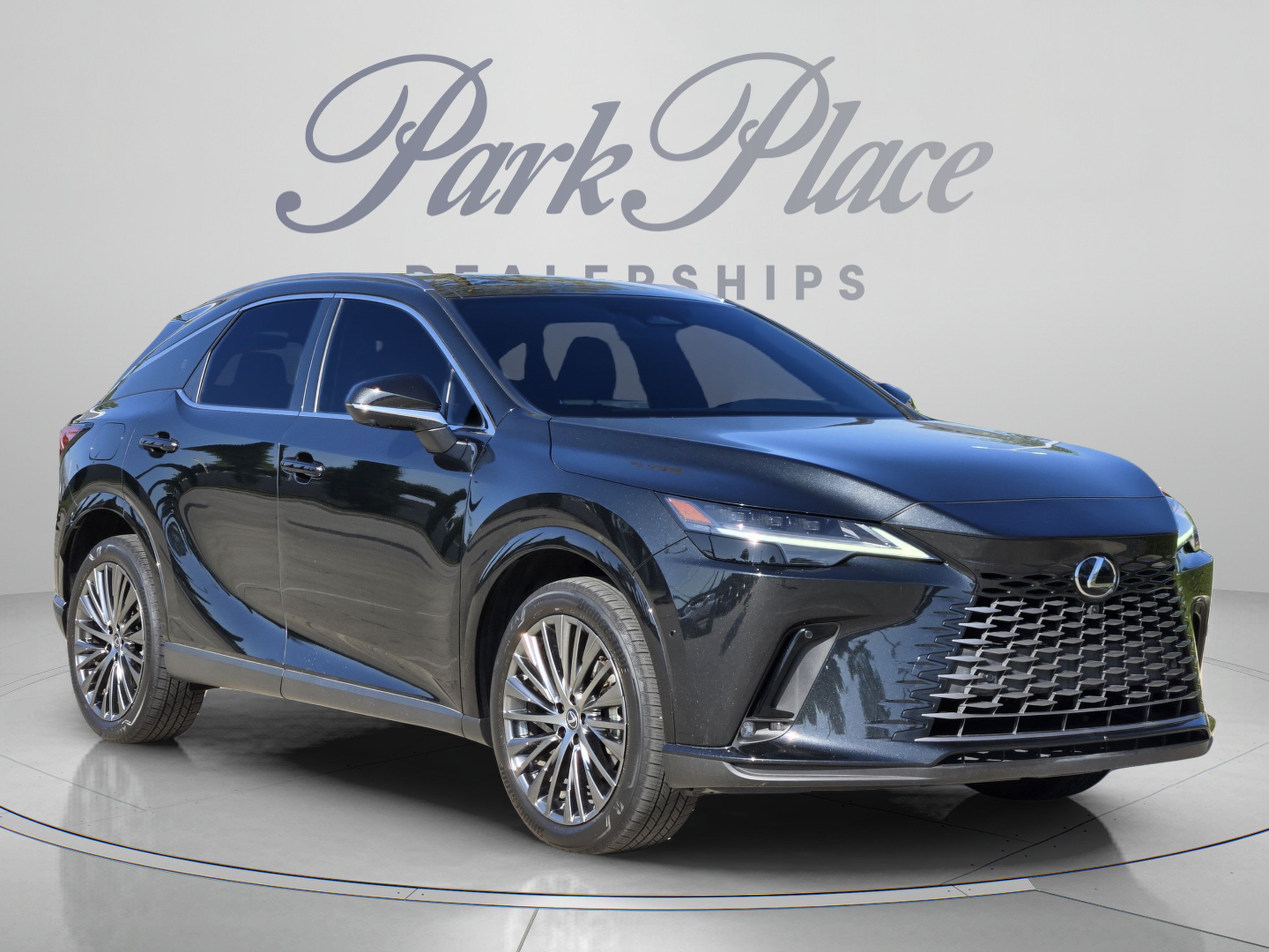 Certified 2025 Lexus RX 450h AWD w/ Convenience Package image 7