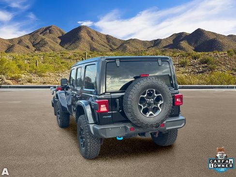 Used 2021 Jeep Wrangler Unlimited Rubicon 4xe w/ Cold Weather Group AWD/4WD image 3