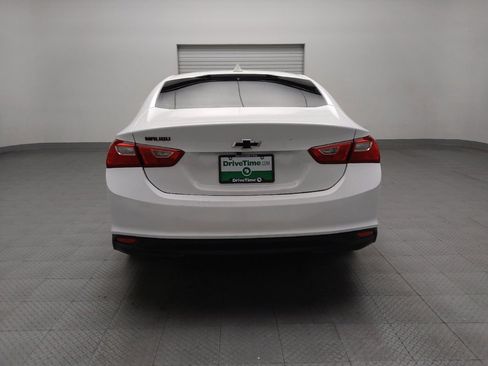 Used 2018 Chevrolet Malibu LT w/ Redline Edition image 6