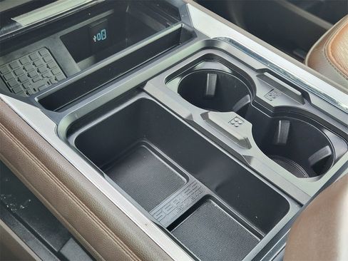 Used 2024 Ford F250 King Ranch w/ Chrome Package image 19