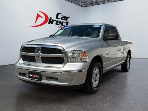 Used 2015 RAM 1500 Classic SLT RWD image 9