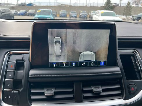 Used 2022 Chevrolet Tahoe Z71 w/ Luxury Package image 44