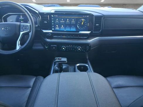 Used 2024 Chevrolet Silverado 1500 LT Trail Boss w/ Convenience Package II image 20