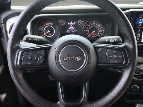 Used 2024 Jeep Wrangler Sport AWD/4WD image 14