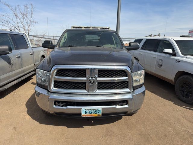 Used 2016 RAM 3500 Tradesman w/ Chrome Appearance Group AWD/4WD image 8