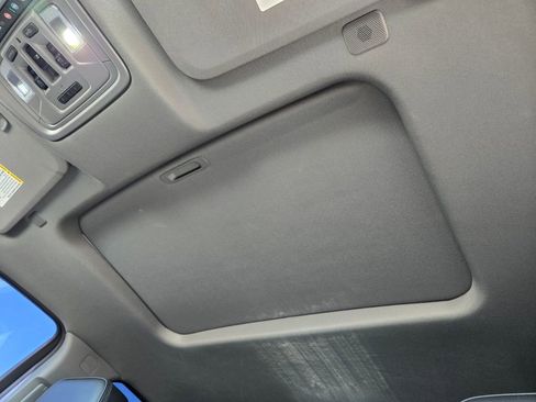 Used 2024 GMC Sierra 2500 Denali w/ Denali Reserve Package image 12