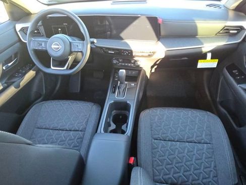 New 2026 Nissan Kicks SV w/ SV Premium Package image 16