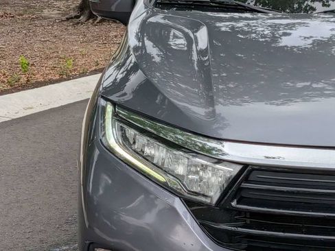 Used 2024 Honda Odyssey EX-L image 11