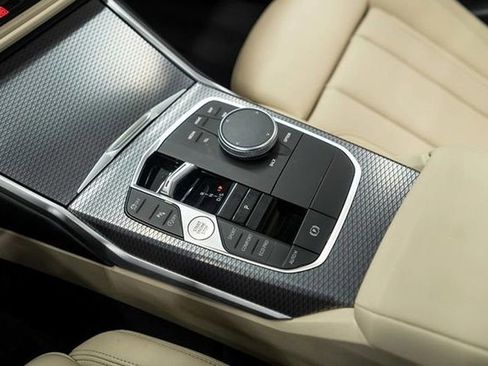 Used 2025 BMW 330i xDrive  w/ M-Sport Package image 18