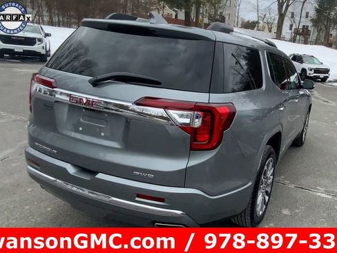 Used 2023 GMC Acadia Denali w/ Denali Technology Package image 8