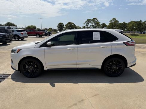 Used 2019 Ford Edge ST w/ Equipment Group 401A AWD/4WD image 8