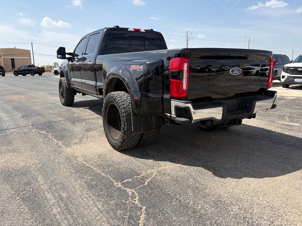 Used 2025 Ford F450 Lariat w/ Lariat Ultimate Package AWD/4WD image 8
