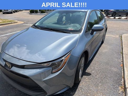 Used 2023 Toyota Corolla LE w/ LE Convenience Package image 1